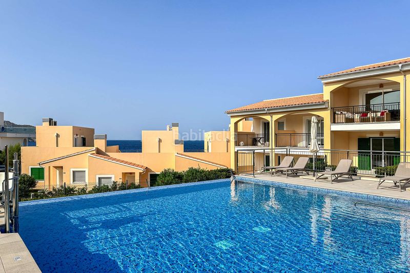 Foto 021e93bb-cac7-4b80-b951-a731d401de91. Casa adossada amb aparcament a Cala Ratjada Capdepera