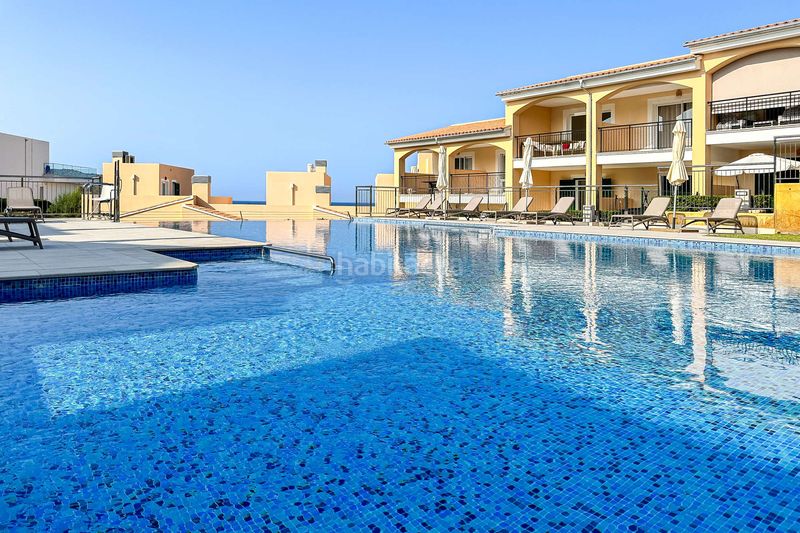 Foto afdb2ca3-c18f-4006-ab1d-ee70d2dccee9. Casa adossada amb aparcament a Cala Ratjada Capdepera