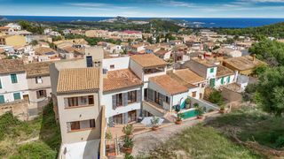 Casa en Capdepera Poble. Listo para enamorarte? casa adosada con un efecto wow  ref. 7382