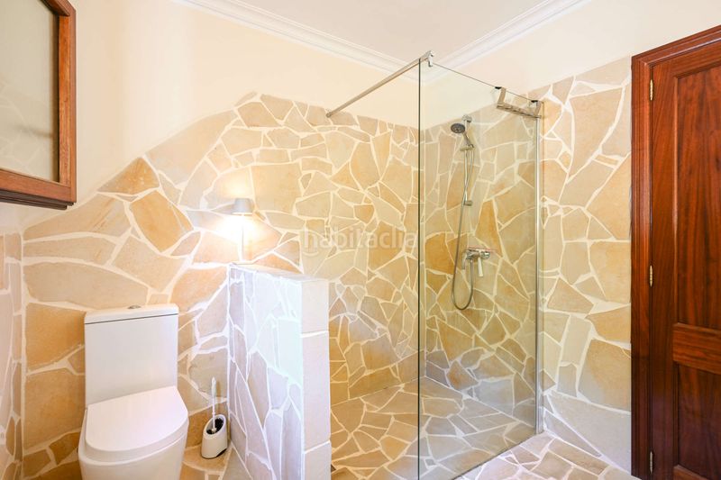 Foto 056033d9-6a22-497e-be4c-5659fe89491a. Casa amb aparcament a Cala Ratjada Capdepera