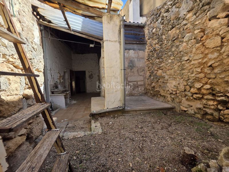 Foto b8cb8310-c42c-465f-997c-f13bb3947e4d. Casa amb aparcament a Muro