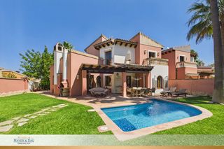 Maison à Santa Ponça. Im golfcart direkt auf den golfplatz obj.9815