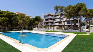Appartement à Cala Ratjada. Cala ratjada sólo 1 piso de 14 unidades aún disponible! date pri