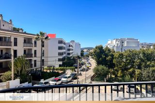 Piso en Santa Ponça. Listo para entrar a vivir  céntrico piso reformado en santa pons