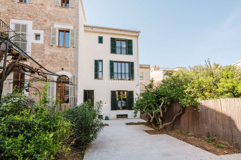 Foto d2f9b5bc-a542-498c-ab1f-5f95fb67a0c9. Casa amb calefacció aparcament a Sóller