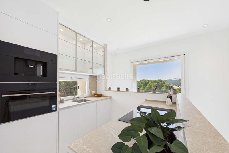 Foto c04e06bb-b4c0-4e59-84d3-fd7fa31324d5. Casa amb aparcament a Cala Ratjada Capdepera