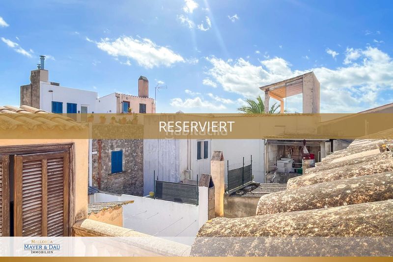 Foto 479f8578-1b35-447d-9dc6-e61c4bcbb058. Casa amb aparcament a Artà poble Artà