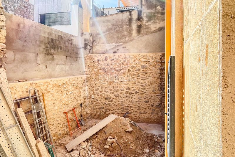 Foto 99a33de4-7e2d-4297-a114-649d3b7c891e. Casa amb aparcament a Artà poble Artà
