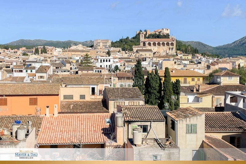 Foto a0cfd6c2-3032-4e44-8944-6bd511f14615. Casa amb aparcament a Artà poble Artà