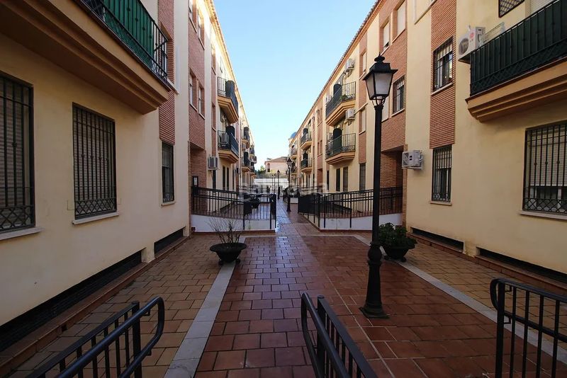 Foto b8ff9acf-2fa4-4122-8971-589510ebb53b. Pis amb aparcament a Híjar Gabias (Las)