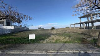 Terreno residencial en Paseo del agua 37. Se vende terreno urbano en las gabias en la zona del campo de go