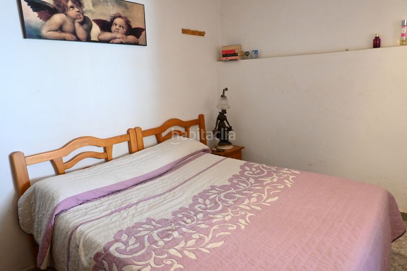 Foto b0bdc85e-02f3-4e04-9c6c-cfb365f27388. Casa adossada a calle huesca 38 a Avda. De los Ogíjares Armilla