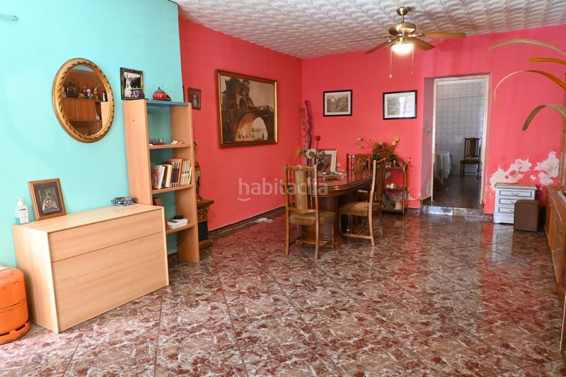 Foto d389b5ab-1467-4451-bd26-bbf2d8a247bc. Casa adossada a calle huesca 38 a Avda. De los Ogíjares Armilla