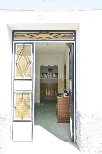 Foto a6c4a847-01cf-4286-a5fe-3ebcdaa254e2. Casa a schiera in calle san ramón 116 in Casco Histórico Churriana de la Vega