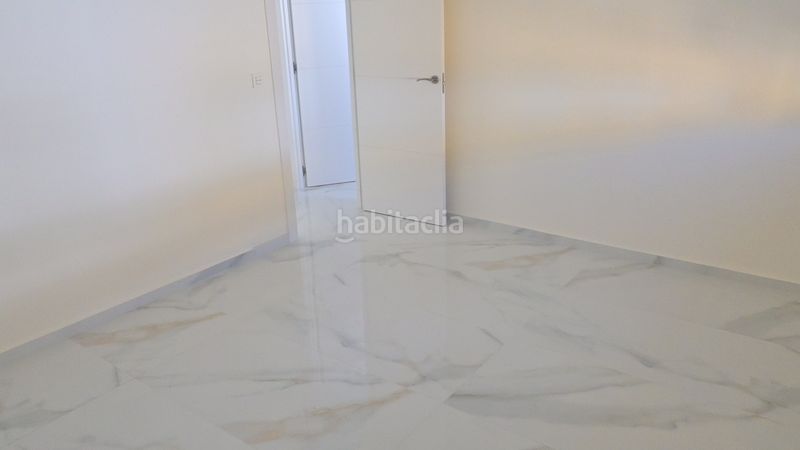 Foto 2113b340-ec4d-4ca1-a4ec-5479ebdb595b. Maison dans calle juan de la cierva 5 dans Parque de San Roque Churriana de la Vega