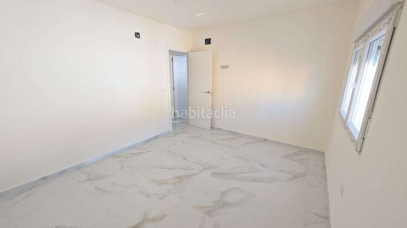 Foto dd5b109b-6e71-4c3c-9be0-6b6c79be46e8. Maison dans calle juan de la cierva 5 dans Parque de San Roque Churriana de la Vega