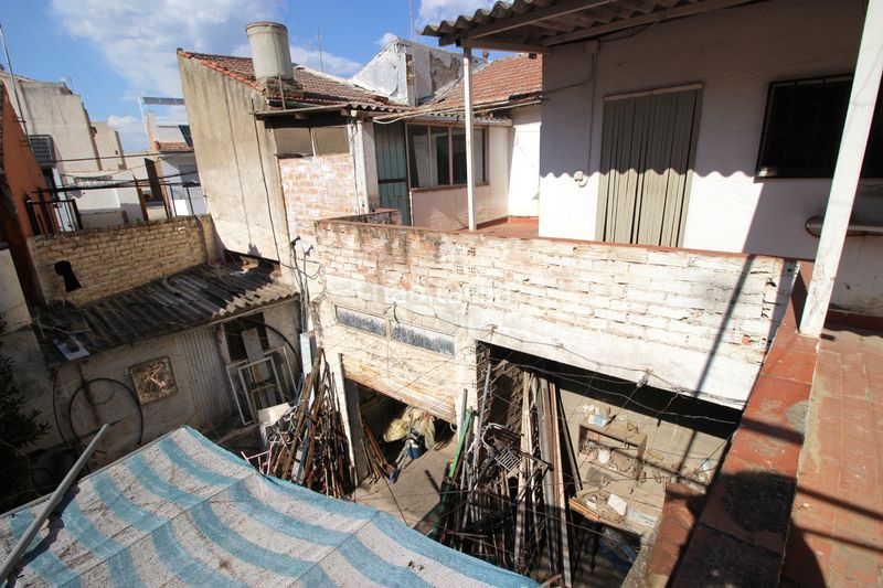 Foto 0d5e9eb9-c858-4a28-af94-afea09e2aa5e. Edifici a calle granada 23 a Avda. De los Ogíjares Armilla