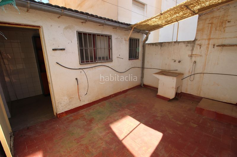 Foto bb8f7a6c-a772-4dab-a341-ab13d491df2f. Edifici a calle granada 23 a Avda. De los Ogíjares Armilla
