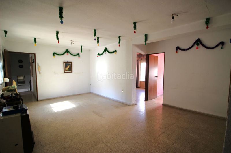 Foto e75198c4-2bd8-4ec1-9852-598d7733e42f. Edifici a calle granada 23 a Avda. De los Ogíjares Armilla