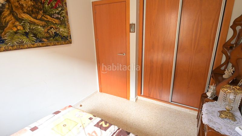 Foto 84375b01-4940-469c-b6fe-21f44fb970f6. Piso en calle covadonga 6 se vende piso de dos dormitorios con balcón en el zaidín en Granada