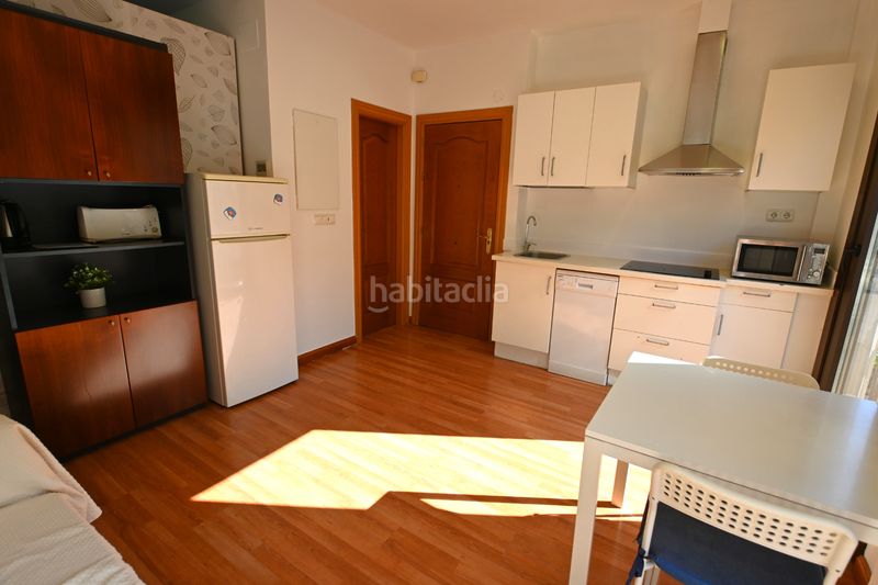 Foto 07989142-65d1-49c4-b802-fb9c96006aa2. Piso en puerta real de españa 17 se venden dos pisos de uno y dos dormitorios en pleno centro en Granada