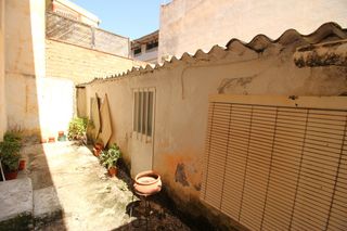 Haus in Calle real 9. Se vende casa a reformar en la malahá