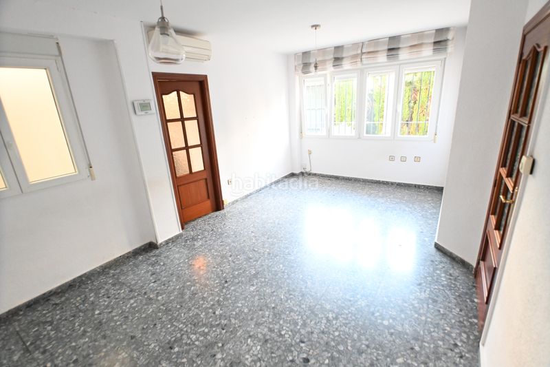 Foto b047885d-31bb-4835-b3ae-3d7fedb811b4. Casa a schiera in calle san miguel 2 in Parque de San Roque Churriana de la Vega