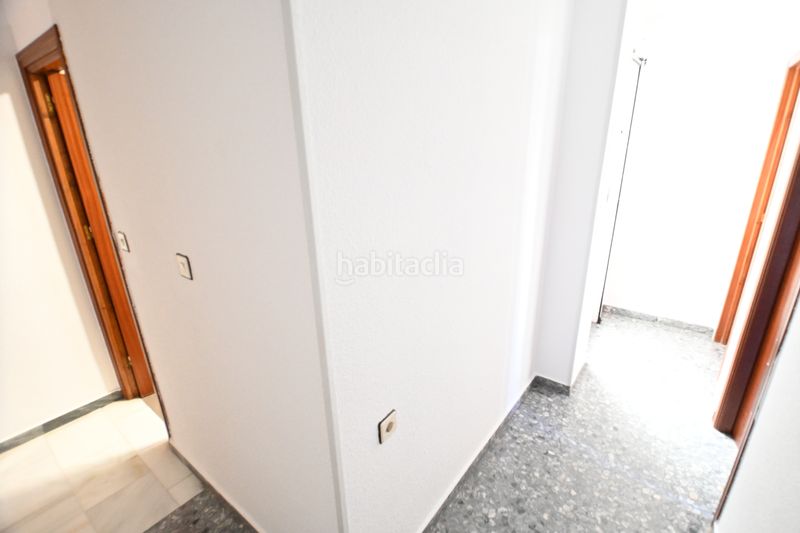 Foto baf84ae4-ae26-491b-92bb-8406e6b2aa29. Casa a schiera in calle san miguel 2 in Parque de San Roque Churriana de la Vega