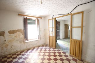 Casa  Calle motril 25. Casa a reformar en el centro de las gabias