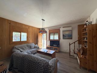 Casa a Urbanitzacio a Creu la Manz