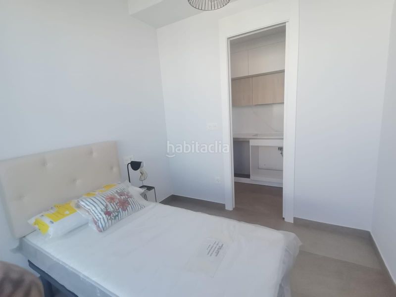 Foto b50a80d6-22b4-4e36-88ff-997c405395ea. Àtic amb piscina a Zona Playa de los Locos Torrevieja