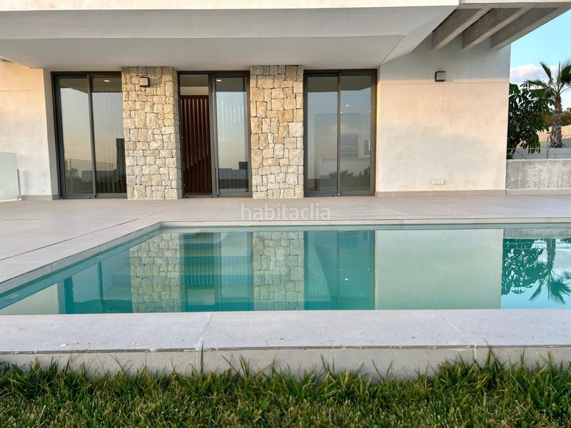 Foto 7ae2f267-b25b-47c9-9232-73f53d7f7f76. Xalet amb piscina a Golf Bahía Finestrat