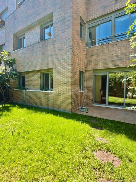 Foto 74a41134-62ca-499a-81d0-5e0cc497aec7. Planta baixa amb calefacció aparcament piscina a La Moraleja