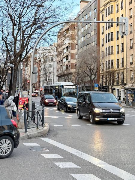 Foto 0f1d2981-8c93-4c28-84a8-3fcea9ff3c6c. Flat with heating in Lista Madrid