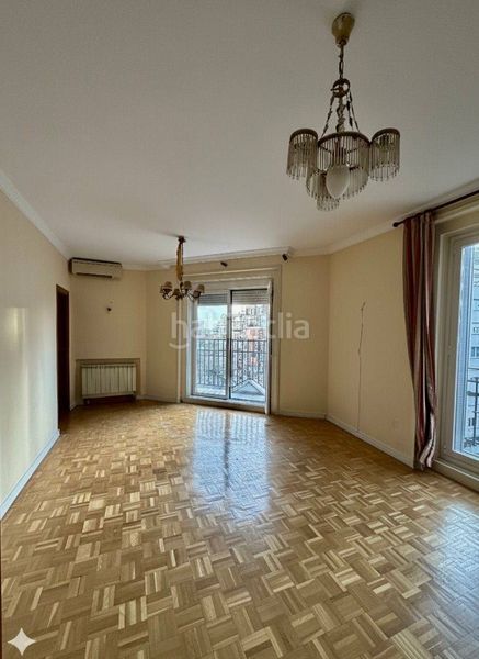 Foto 5a7ee95a-5cfb-4f4c-9fde-4cf2128058bc. Flat with heating in Lista Madrid