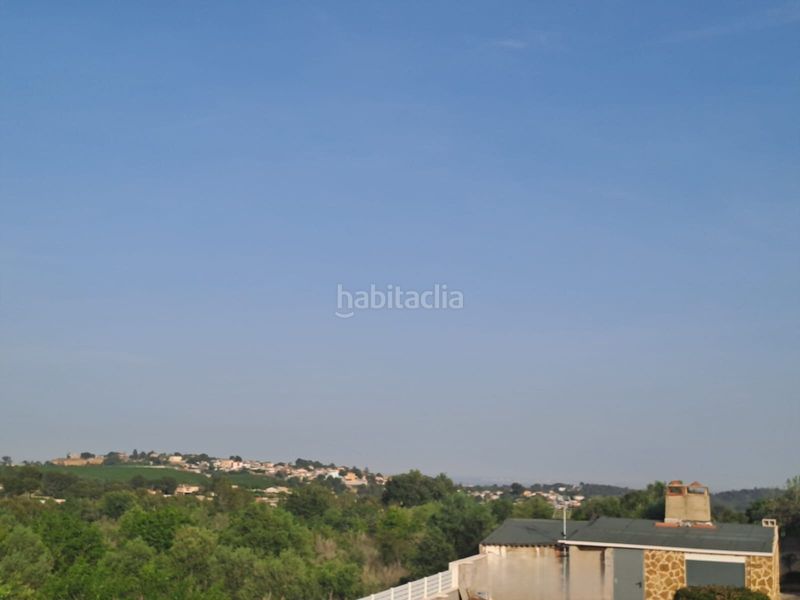 Foto d2253f20-9943-4e8f-b4f7-9b8abd5642a5. Xalet amb xemeneia calefacció aparcament piscina a Monserrat