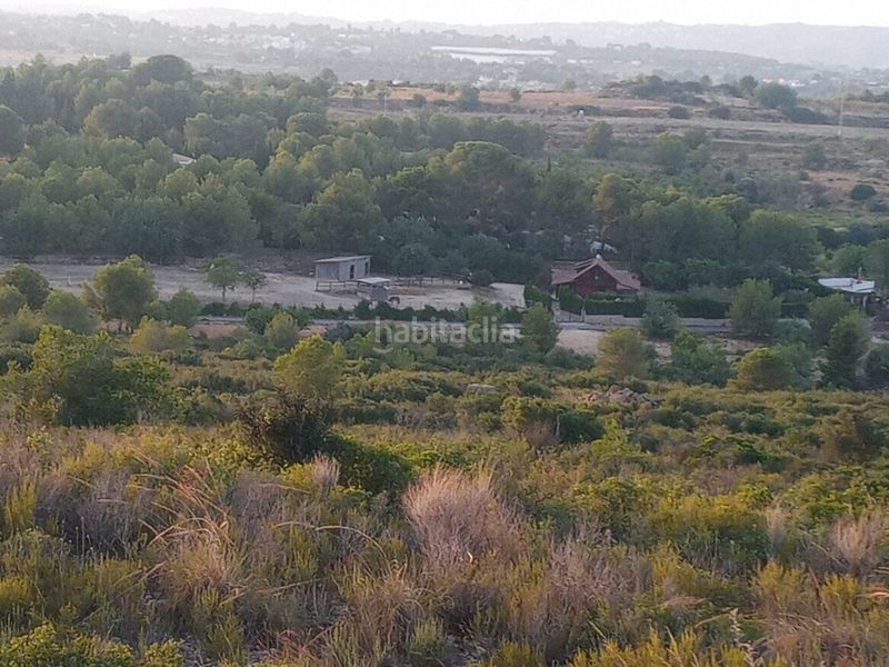 Foto 952c12e4-4b4a-4a6b-9aea-dc77d1d21819. Xalet amb aparcament a Monserrat