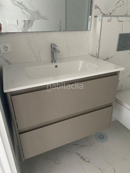 Foto 89de1eec-32f4-4302-9900-6c8f952a98f2. Apartament amb aparcament piscina a Playa Tamarit-Playa Lissa Santa Pola