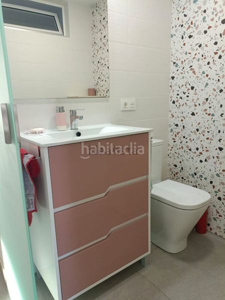 Foto e384ead1-4015-41e0-9c4b-72a19bbd6ba5. Pis amb aparcament piscina a Centro Santa Pola