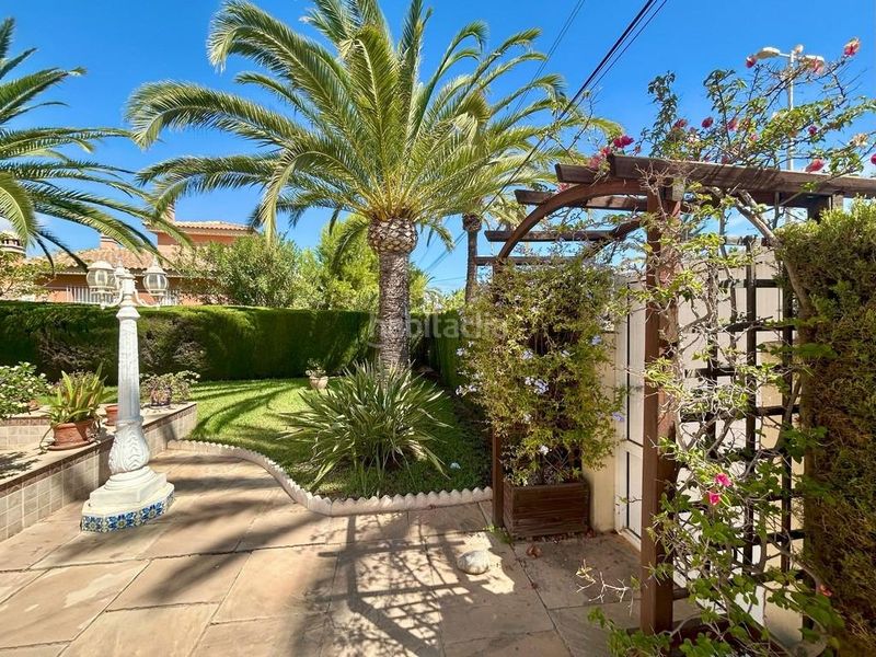 Foto 03f99522-d7a0-476f-9360-6aac5e75059a. Casa amb piscina a Cabo Roig Orihuela