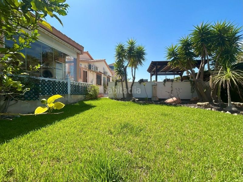 Foto 5d9168c8-1110-4375-b71c-f618269b381b. Casa amb piscina a Cabo Roig Orihuela