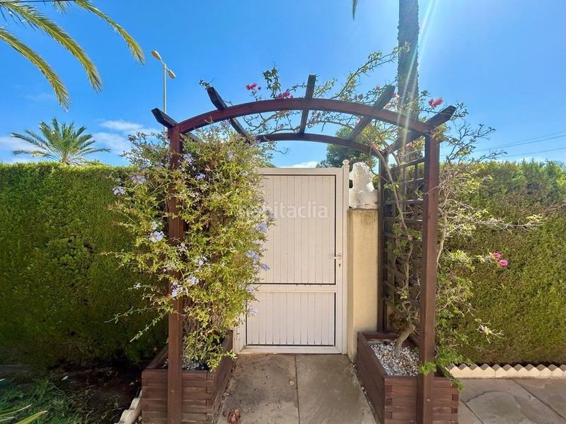 Foto a681f1fa-8976-454a-984a-b4f4a13fb703. Casa amb piscina a Cabo Roig Orihuela