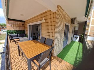 Appartement à Gran Playa. Presentamos en exclusiva este apartamento ubicado en la gran pla