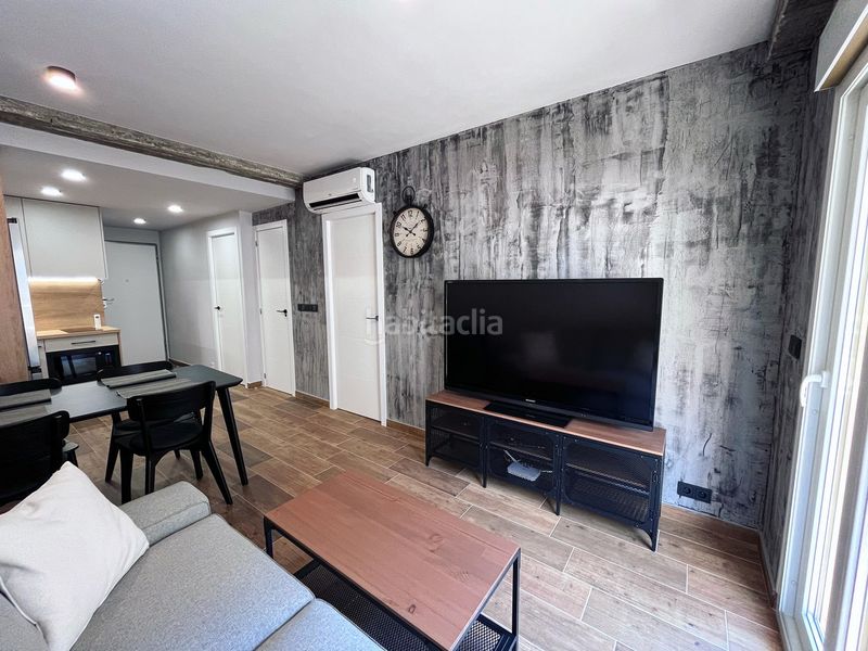 Foto e28cc02d-aeba-4069-8794-4bb7eb16843c. Apartament amb calefacció aparcament piscina a Centro Santa Pola