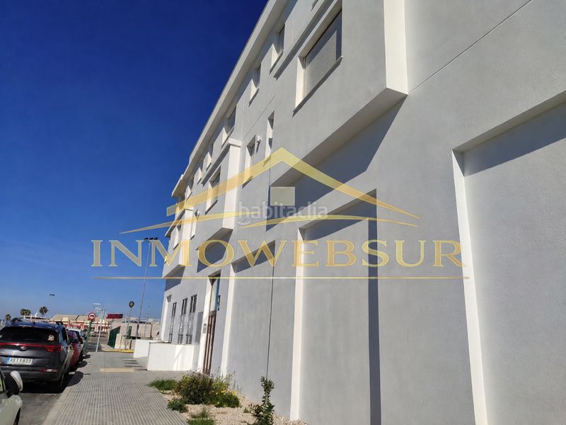 Foto 7d9f52ab-9772-48c9-8d2e-1605a95fc0bb. Flat with parking in Ayamonte ciudad Ayamonte