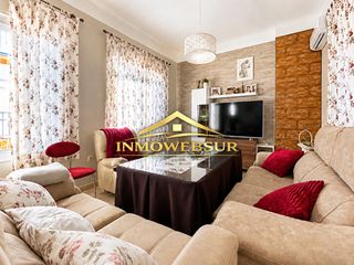 Appartement à Lepe. Piso en magnifica zona de lepe