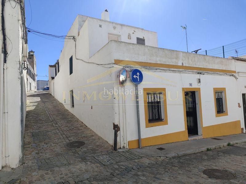 Foto c9fa9146-452b-4bbd-b96e-055cd6096046. Casa adossada a Ayamonte ciudad Ayamonte