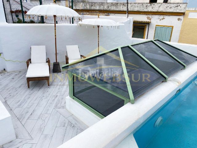 Foto 52a22b6c-2368-4899-8872-6ef0b4cf17bf. Casa amb piscina a Ayamonte ciudad Ayamonte