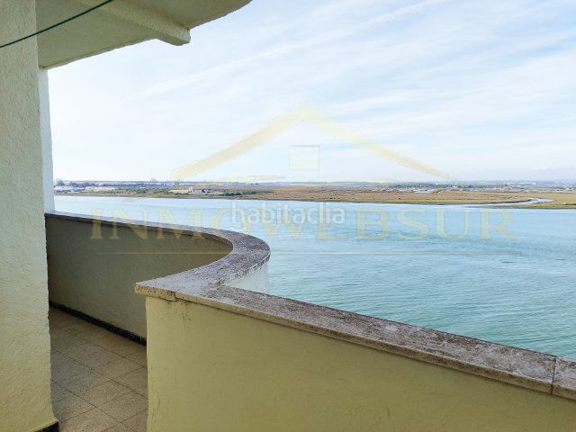 Foto 48ffe4bc-8ae9-4aea-8e3a-e56faeedb9c4. Pis a Ayamonte ciudad Ayamonte