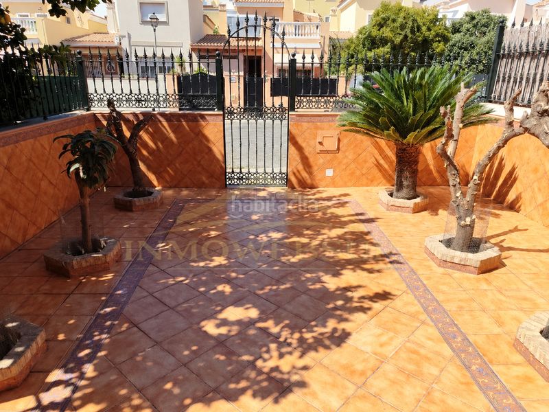 Foto 52464126-690a-4e52-a937-8a25670f43bb. Casa adossada a Costa Esuri Ayamonte